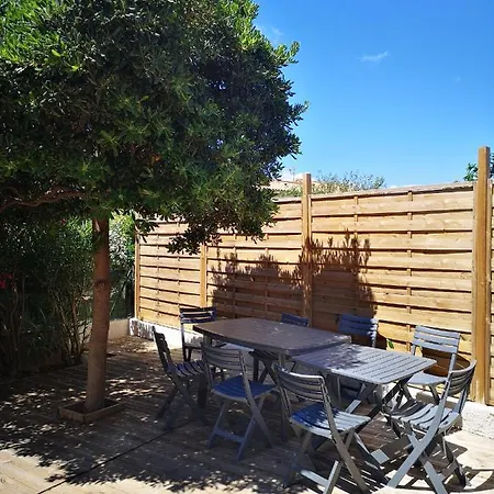 Face à la mer avec clim, wifi, parking, baignoire Le Barcarès Extérieur photo